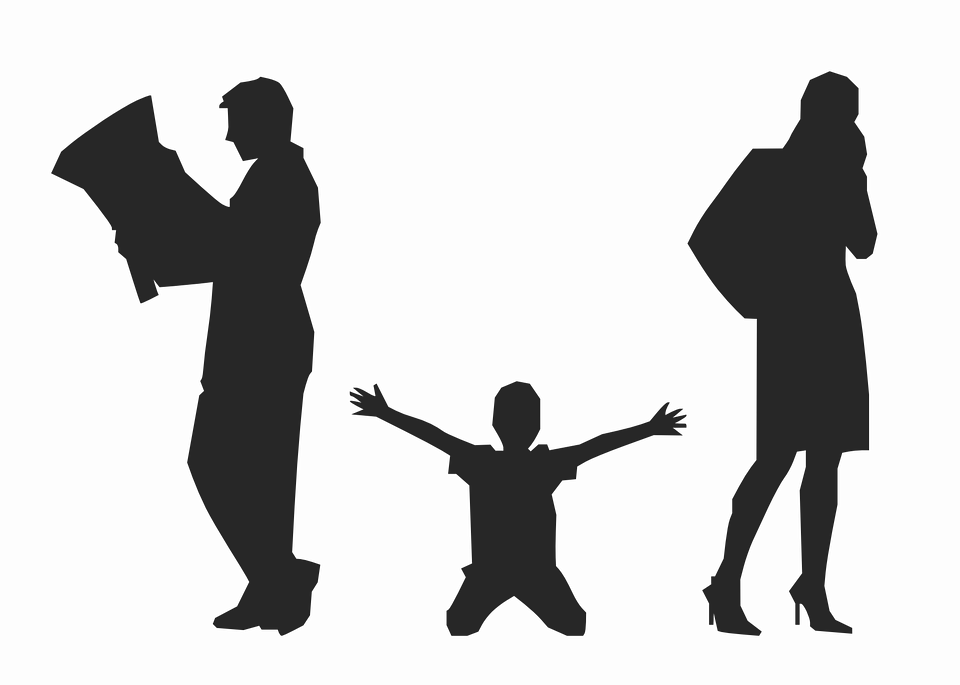 Separating parents with child in the middle